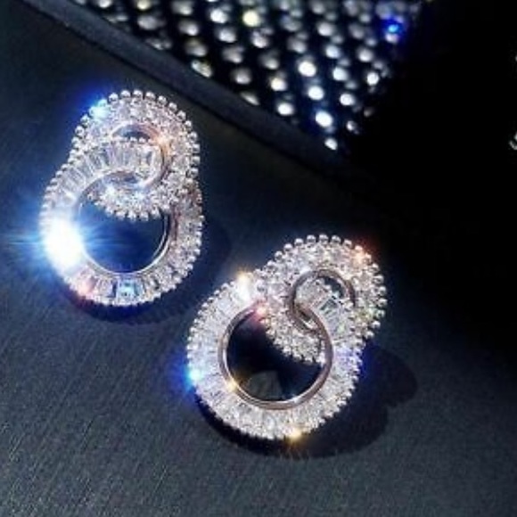 New Sterling silver diamond earrings - Picture 2 of 4